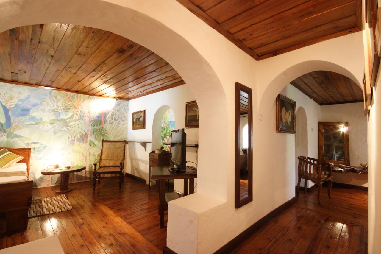 Chauve Souris Relais Hotel Anse Volbert Village Exterior foto